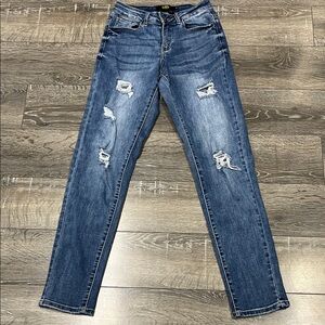 L&B Women's mid rise boyfriend Distressed Skinny Jeans size 2